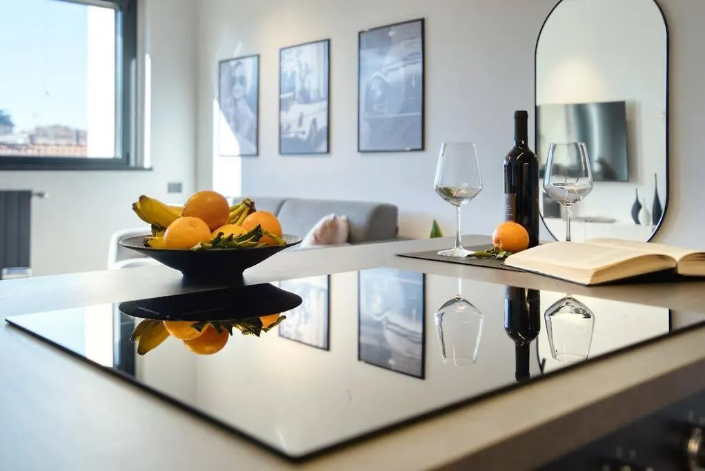 Apartment Italianflat - Canal Couture, Navigli Luxury Retreat Mailand